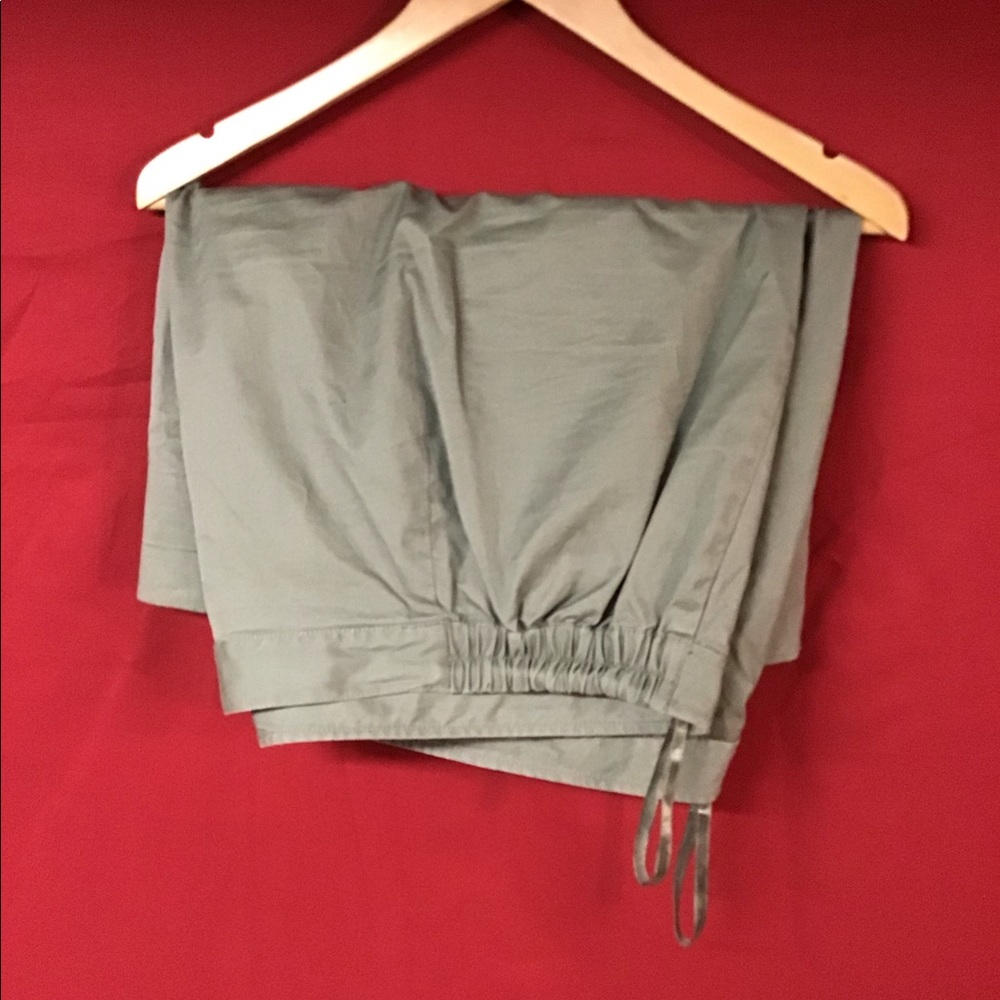 Woman’s Skirt